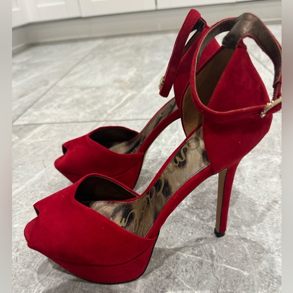 Sam Edelman Marina Red Heels - Picture 4 of 4